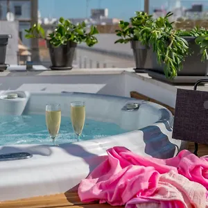 Apartamento Penthouse, Jacuzzi, Garage For City Cars., Cádiz